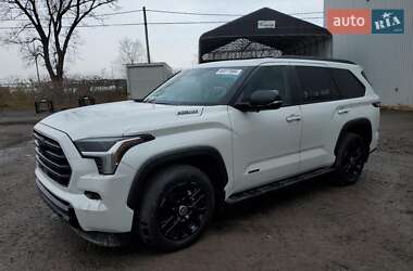 Toyota Sequoia 2024