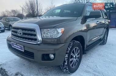 Позашляховик / Кросовер Toyota Sequoia 2016 в Дніпрі