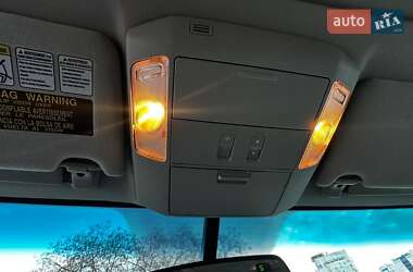 Внедорожник / Кроссовер Toyota Sequoia 2015 в 