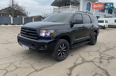 Позашляховик / Кросовер Toyota Sequoia 2012 в Києві