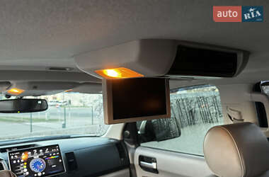 Позашляховик / Кросовер Toyota Sequoia 2008 в 