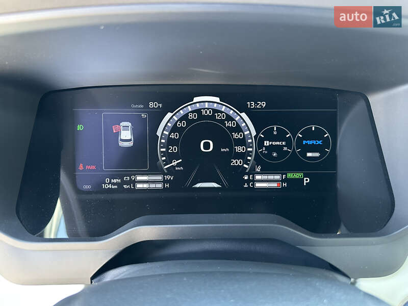 Внедорожник / Кроссовер Toyota Sequoia 2023 в Киеве