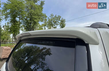 Позашляховик / Кросовер Toyota Sequoia 2011 в 