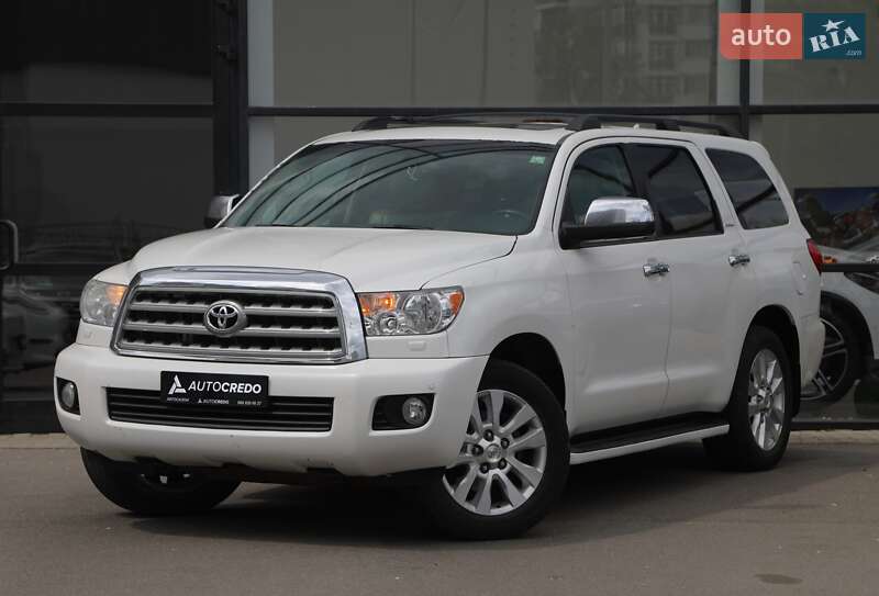 Toyota Sequoia 2012
