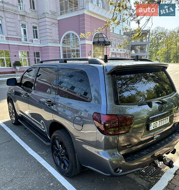 Внедорожник / Кроссовер Toyota Sequoia 2007 в Одессе