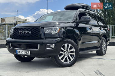Позашляховик / Кросовер Toyota Sequoia 2018 в Києві