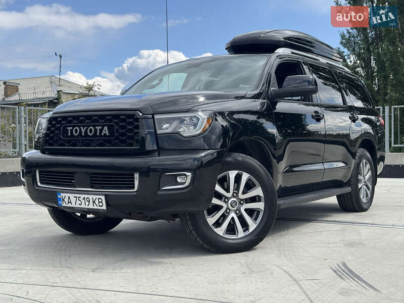 Toyota Sequoia 2018