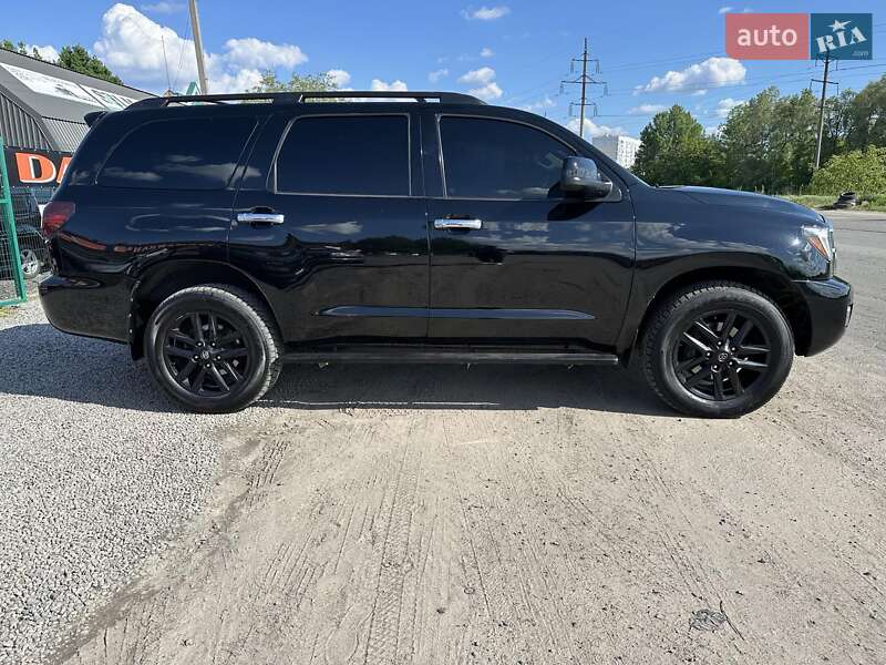 Внедорожник / Кроссовер Toyota Sequoia 2008 в Полтаве фото 3 Внедорожник / Кроссовер Toyota Sequoia 2008 в Полтаве