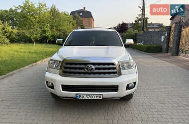 Позашляховик / Кросовер Toyota Sequoia 2008 в Хмельницькому