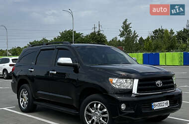 Внедорожник / Кроссовер Toyota Sequoia 2014 в Виннице