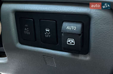 Внедорожник / Кроссовер Toyota Sequoia 2008 в 
