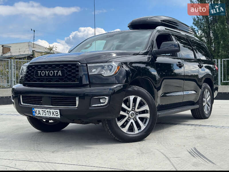 Toyota Sequoia 2018