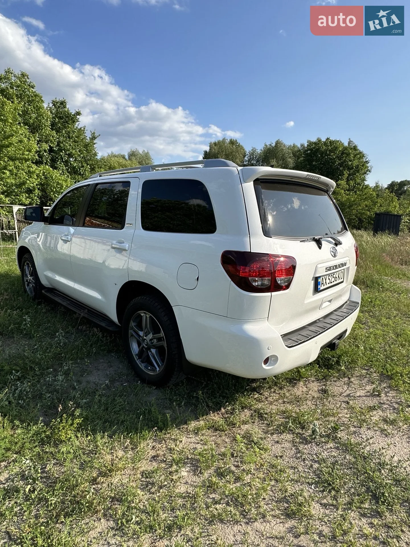 2019 Toyota Sequoia - мініатюра 3