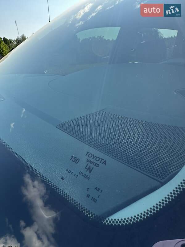 Внедорожник / Кроссовер Toyota Sequoia 2019 в Кременчуге