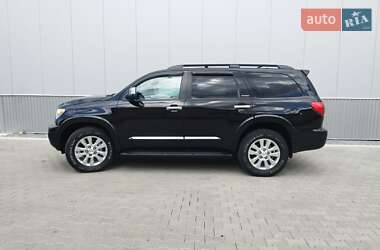 Внедорожник / Кроссовер Toyota Sequoia 2012 в 
