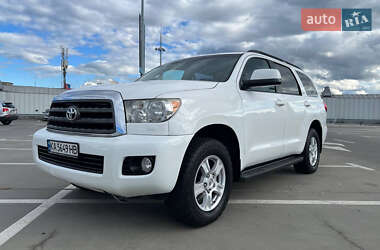 Позашляховик / Кросовер Toyota Sequoia 2014 в Києві