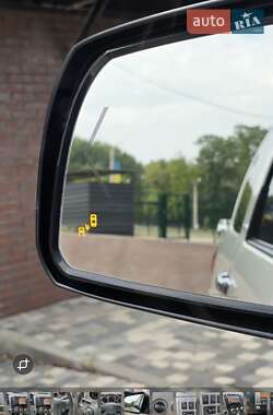 Внедорожник / Кроссовер Toyota Sequoia 2011 в 