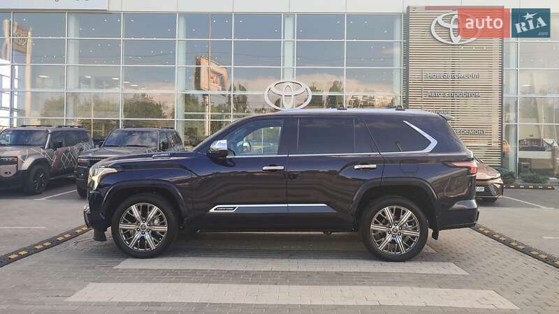 Позашляховик / Кросовер Toyota Sequoia 2023 в Києві фото 3 Позашляховик / Кросовер Toyota Sequoia 2023 в Києві