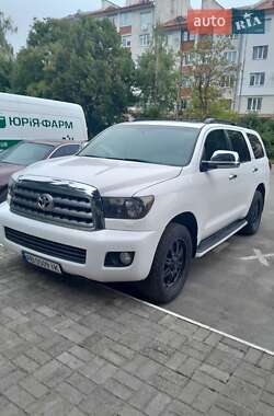 Позашляховик / Кросовер Toyota Sequoia 2013 в Тернополі