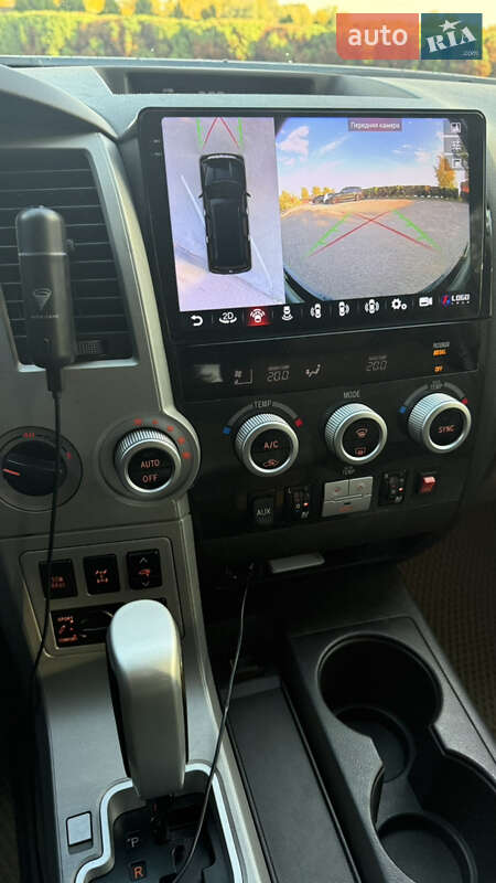 Внедорожник / Кроссовер Toyota Sequoia 2008 в Одессе