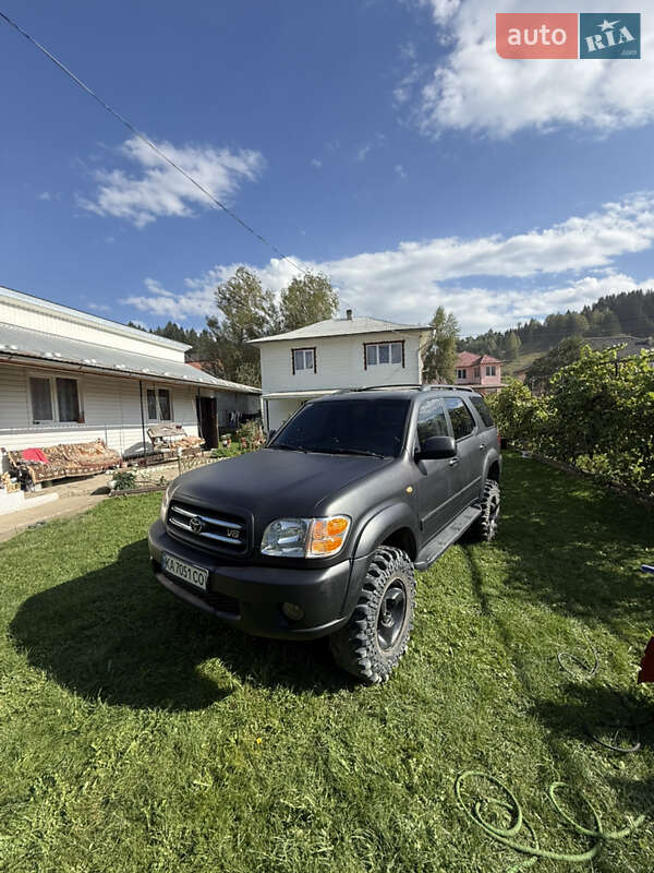 Позашляховик / Кросовер Toyota Sequoia 2000 в  фото Позашляховик / Кросовер Toyota Sequoia 2000 в