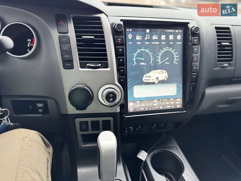 Внедорожник / Кроссовер Toyota Sequoia 2011 в Житомире фото 13 Внедорожник / Кроссовер Toyota Sequoia 2011 в Житомире