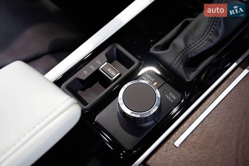 Внедорожник / Кроссовер Toyota Sequoia 2025 в Киеве фото 31 Внедорожник / Кроссовер Toyota Sequoia 2025 в Киеве