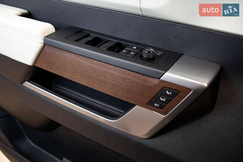 Внедорожник / Кроссовер Toyota Sequoia 2025 в Киеве фото 36 Внедорожник / Кроссовер Toyota Sequoia 2025 в Киеве