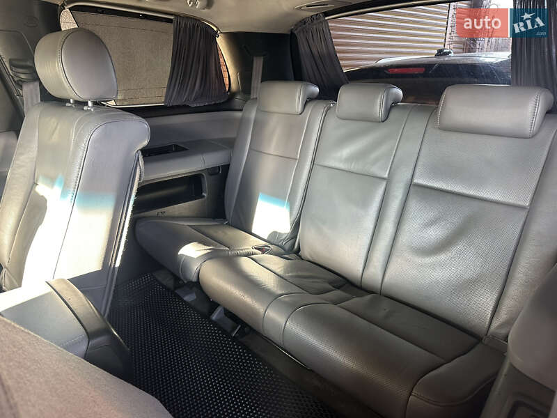 Внедорожник / Кроссовер Toyota Sequoia 2008 в Одессе