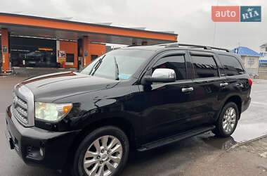 Позашляховик / Кросовер Toyota Sequoia 2008 в Коростишеві