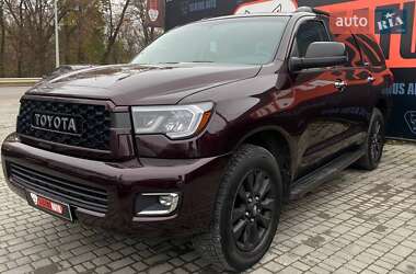 Позашляховик / Кросовер Toyota Sequoia 2013 в Вінниці