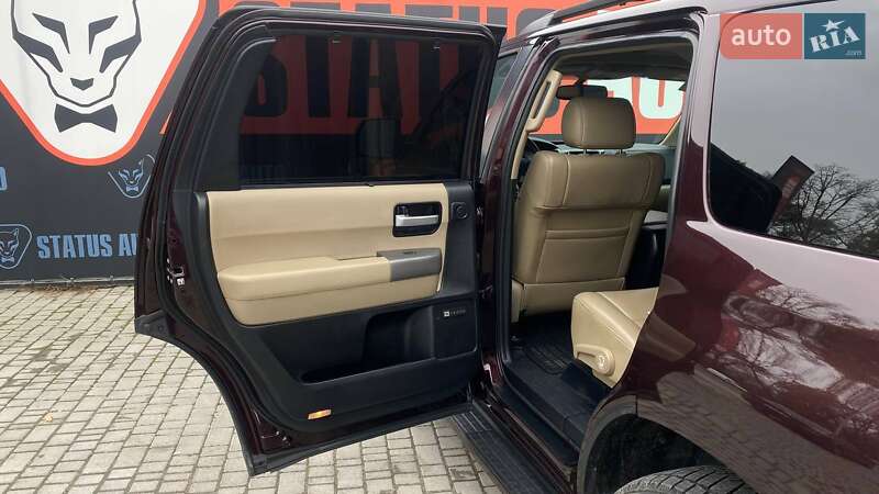Внедорожник / Кроссовер Toyota Sequoia 2013 в Виннице фото 28 Внедорожник / Кроссовер Toyota Sequoia 2013 в Виннице