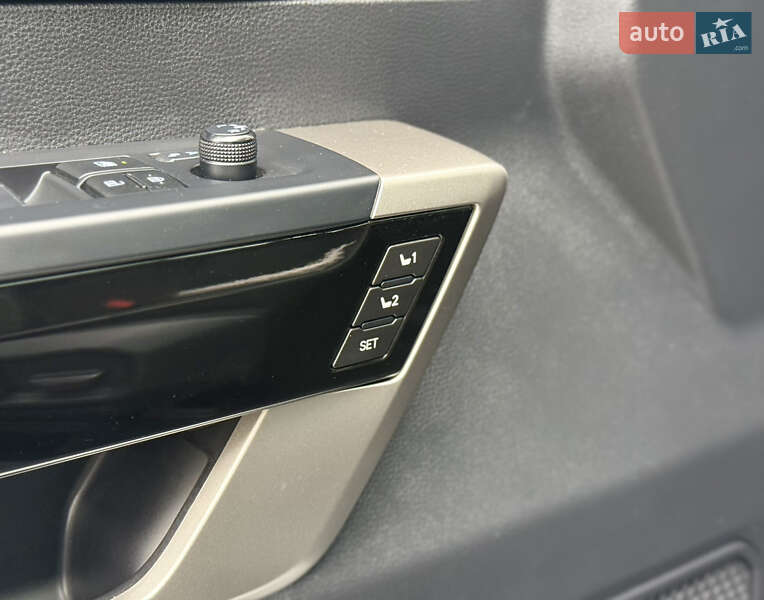 Позашляховик / Кросовер Toyota Sequoia 2023 в Києві