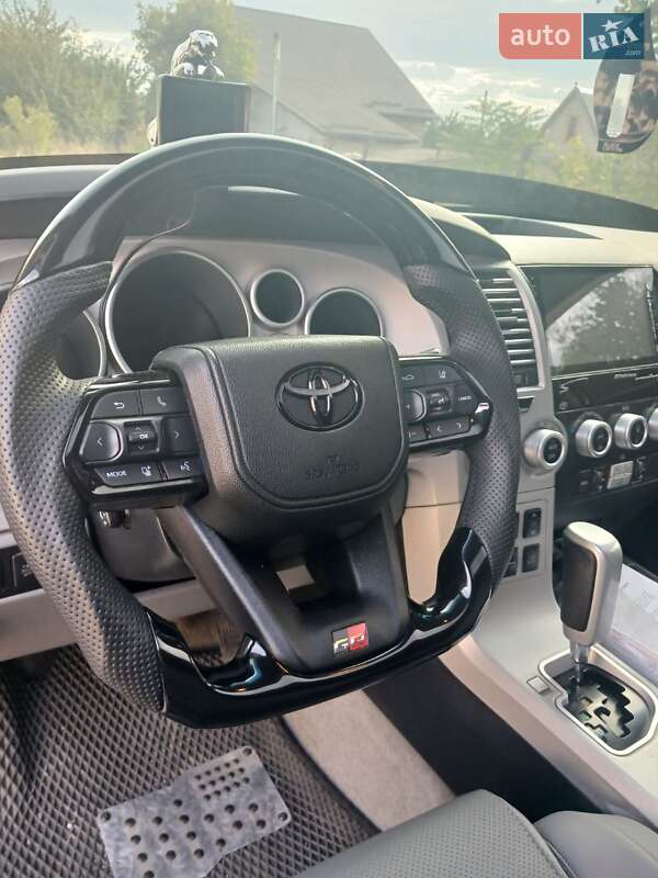 Внедорожник / Кроссовер Toyota Sequoia 2008 в Запорожье фото 2 Внедорожник / Кроссовер Toyota Sequoia 2008 в Запорожье