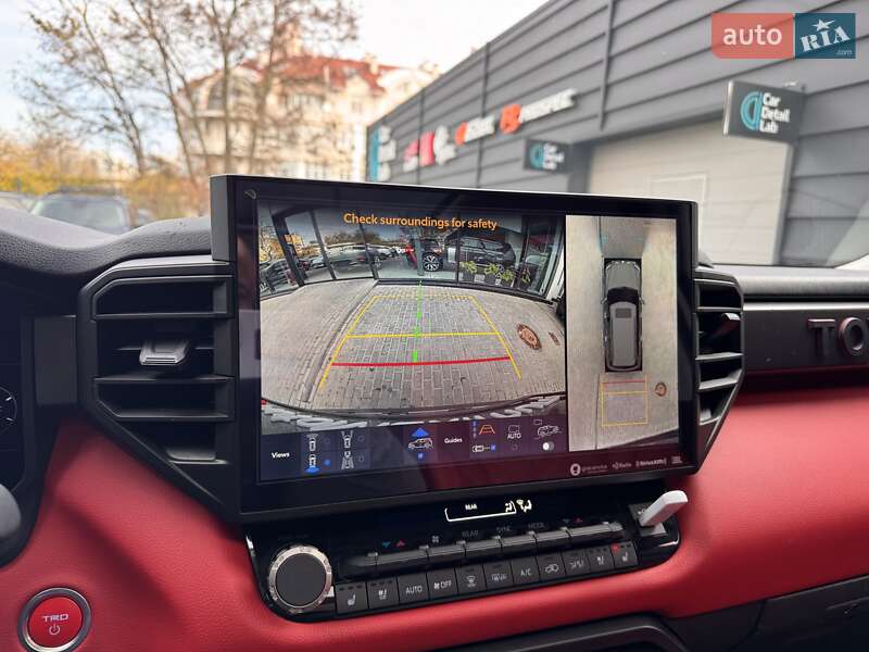 Позашляховик / Кросовер Toyota Sequoia 2023 в Одесі