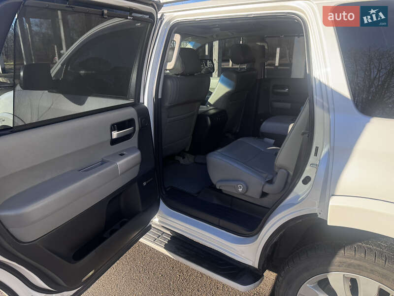 Внедорожник / Кроссовер Toyota Sequoia 2008 в Черкассах фото 13 Внедорожник / Кроссовер Toyota Sequoia 2008 в Черкассах