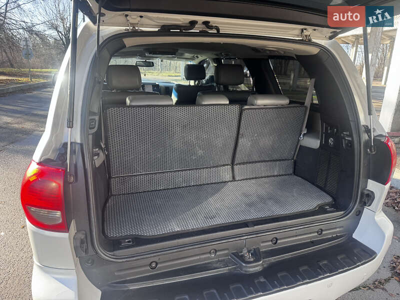 Внедорожник / Кроссовер Toyota Sequoia 2008 в Черкассах фото 21 Внедорожник / Кроссовер Toyota Sequoia 2008 в Черкассах