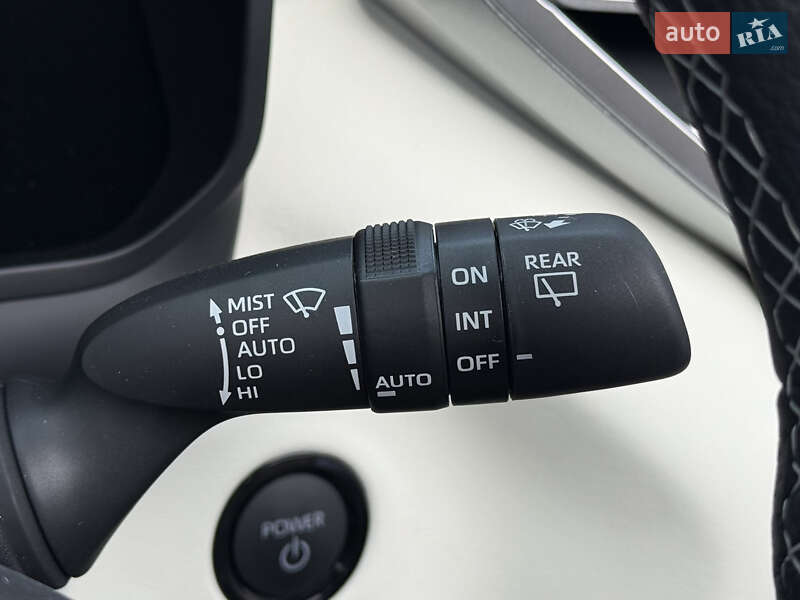 Позашляховик / Кросовер Toyota Sequoia 2025 в Києві