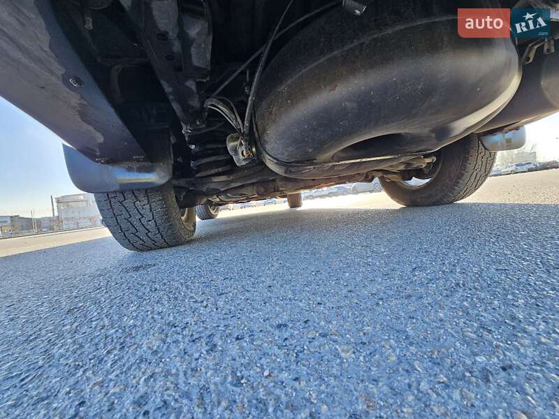 Позашляховик / Кросовер Toyota Sequoia 2008 в Дніпрі