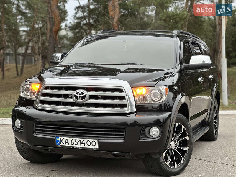 Позашляховик / Кросовер Toyota Sequoia 2008 в Києві