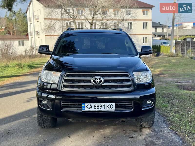Внедорожник / Кроссовер Toyota Sequoia 2011 в Киеве фото 2 Внедорожник / Кроссовер Toyota Sequoia 2011 в Киеве