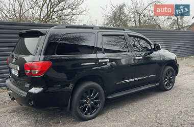 Позашляховик / Кросовер Toyota Sequoia 2008 в Коростишеві