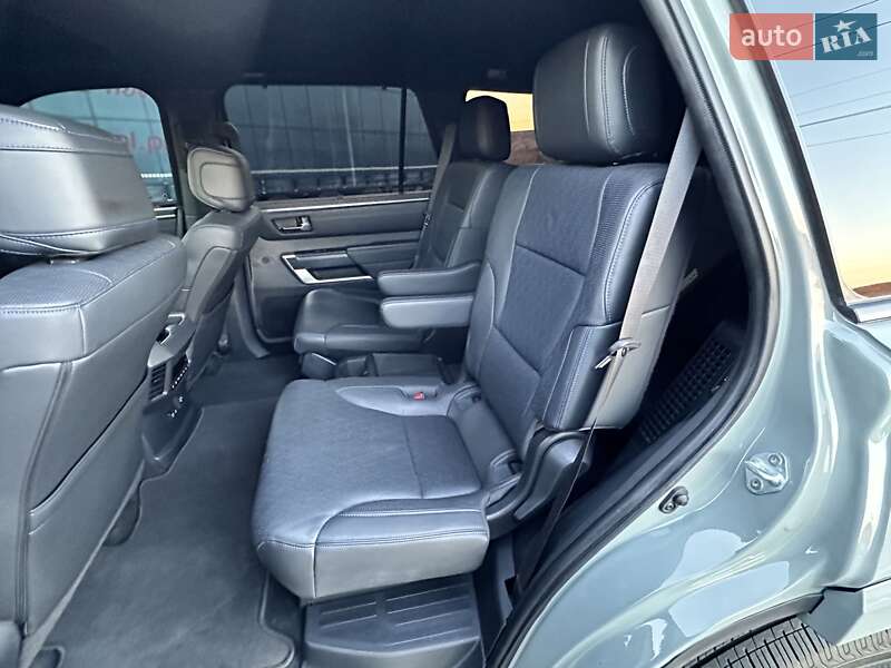 Внедорожник / Кроссовер Toyota Sequoia 2023 в Киеве фото 17 Внедорожник / Кроссовер Toyota Sequoia 2023 в Киеве