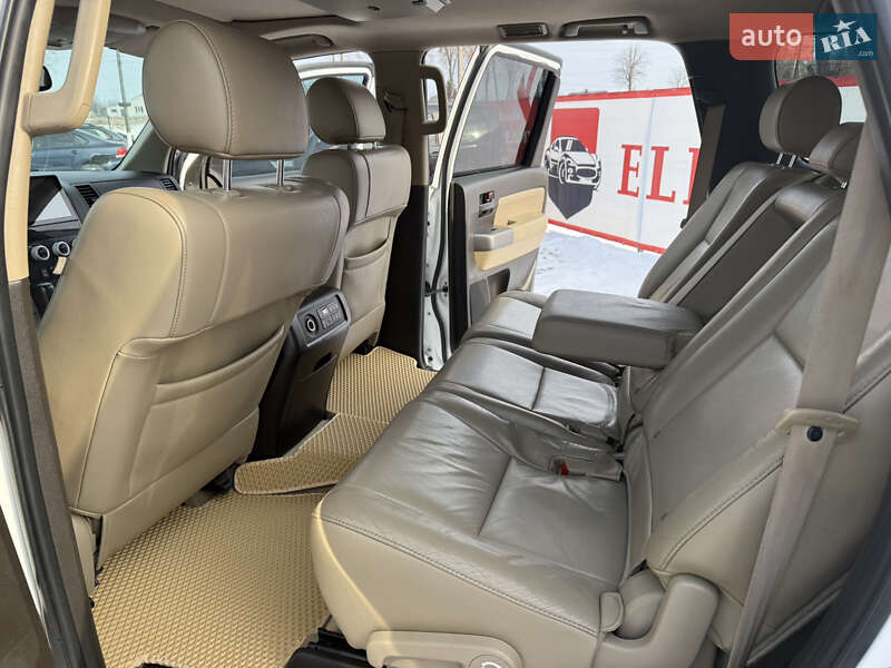 Внедорожник / Кроссовер Toyota Sequoia 2011 в Переяславе