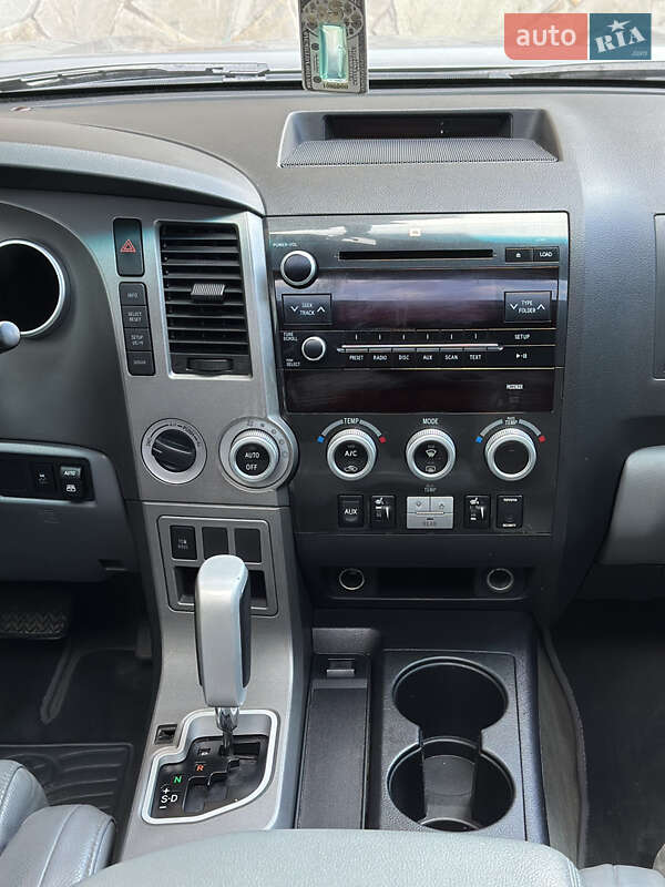 Внедорожник / Кроссовер Toyota Sequoia 2010 в Надворной фото 25 Внедорожник / Кроссовер Toyota Sequoia 2010 в Надворной
