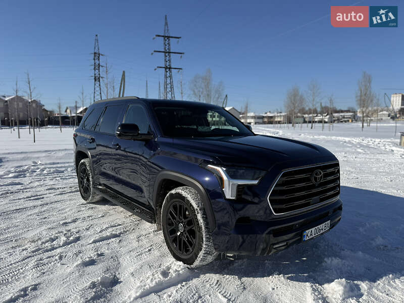 Внедорожник / Кроссовер Toyota Sequoia 2024 в Ирпене