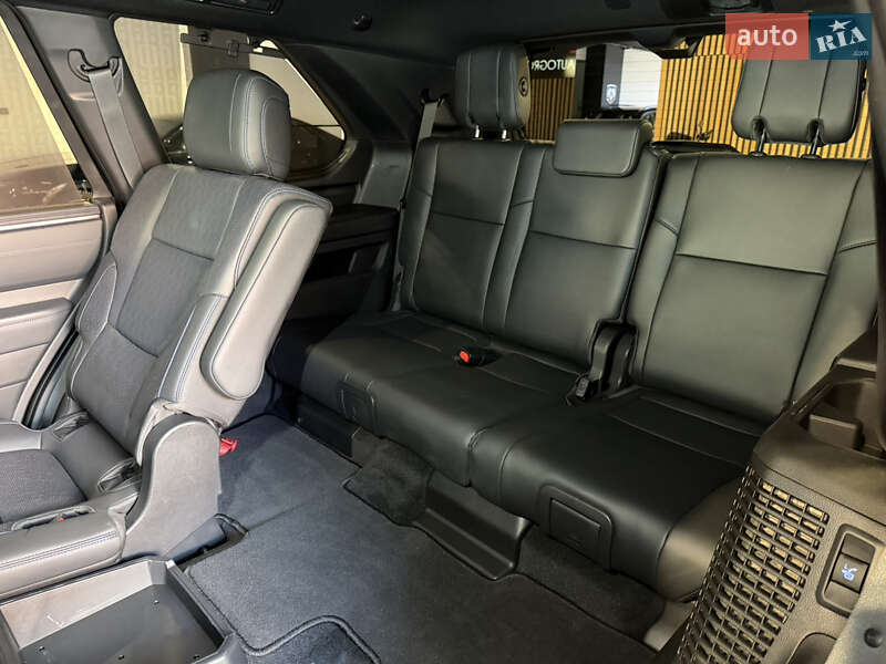 Внедорожник / Кроссовер Toyota Sequoia 2024 в Киеве