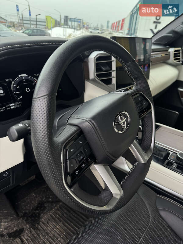 Внедорожник / Кроссовер Toyota Sequoia 2023 в Львове фото 42 Внедорожник / Кроссовер Toyota Sequoia 2023 в Львове