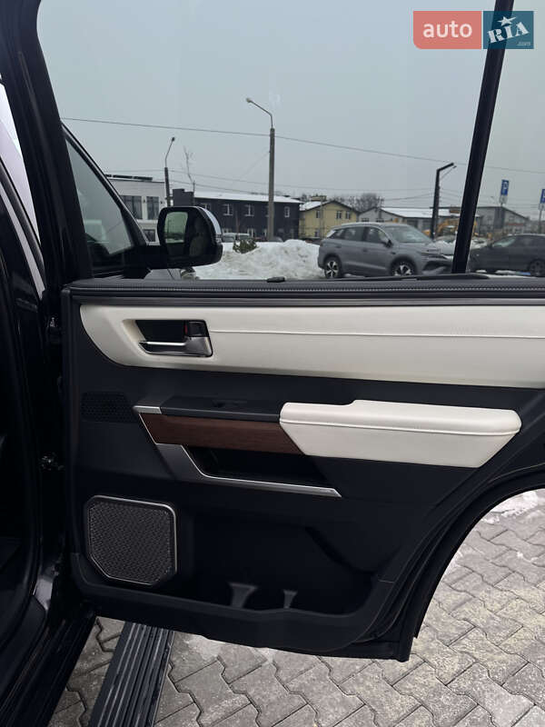 Внедорожник / Кроссовер Toyota Sequoia 2023 в Львове фото 46 Внедорожник / Кроссовер Toyota Sequoia 2023 в Львове