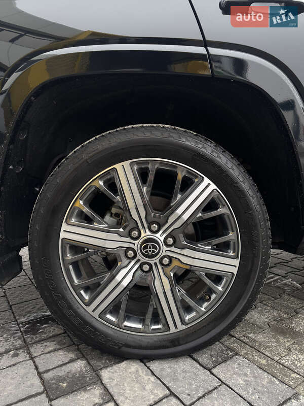 Внедорожник / Кроссовер Toyota Sequoia 2023 в Львове фото 32 Внедорожник / Кроссовер Toyota Sequoia 2023 в Львове